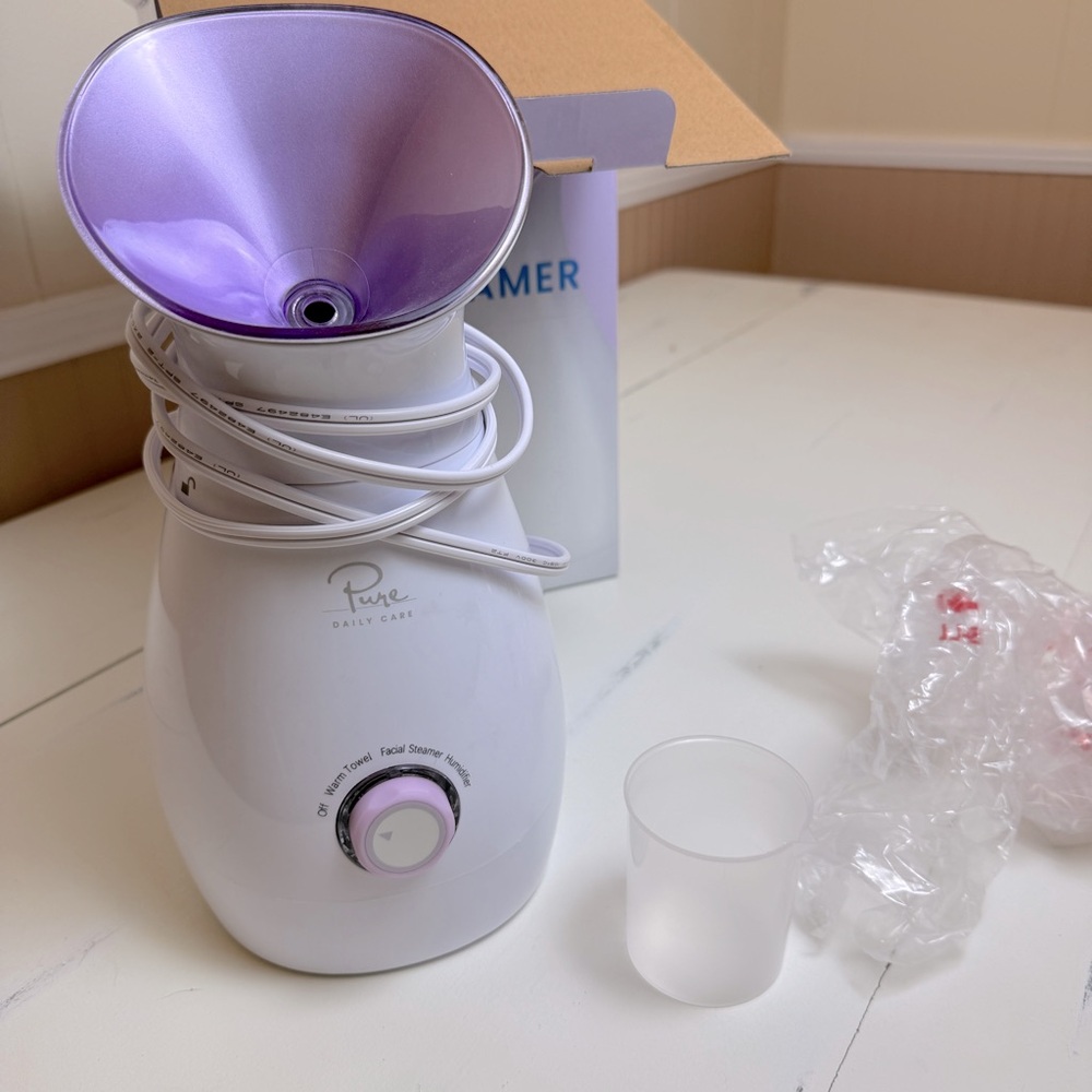 NWT Pure nanosteamer humidifier towel warmer with pore extraction tools